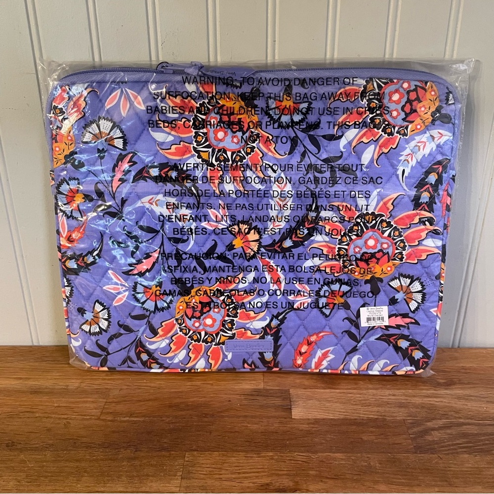 NEW Vera Bradley Laptop Sleeve